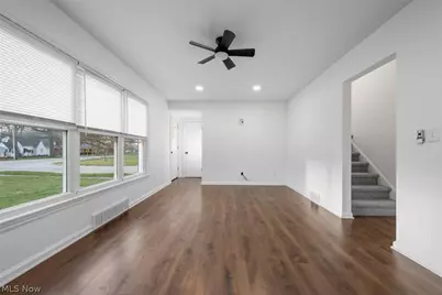 3041 Hudson Drive, Cuyahoga Falls, OH 44221 - Photo 6