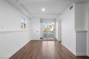 3041 Hudson Dr, Cuyahoga Falls, OH 44221 - Photo 18