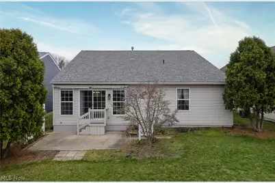 2162 Thornbury Lane, Akron, OH 44319 - Photo 2