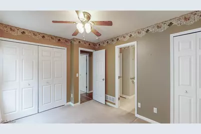 2162 Thornbury Lane, Akron, OH 44319 - Photo 16
