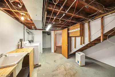 5216 Kuszmaul Avenue NW, Warren, OH 44483 - Photo 24