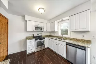 5216 Kuszmaul Ave NW, Warren, OH 44483 - Photo 4