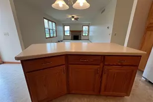 6456 S Rim Cir, Valley City, OH 44280 - Photo 6