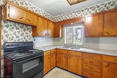 817 Harvard Street, Akron, OH 44311 - Photo 10