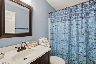 2340 Sandalwood Dr, Twinsburg, OH 44087 - Photo 22