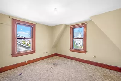 848 Longview Avenue, Akron, OH 44307 - Photo 20