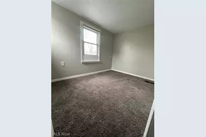 1663 Lyndhurst, Lyndhurst, OH 44124 - Photo 28