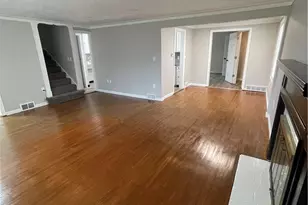 1663 Lyndhurst, Lyndhurst, OH 44124 - Photo 6