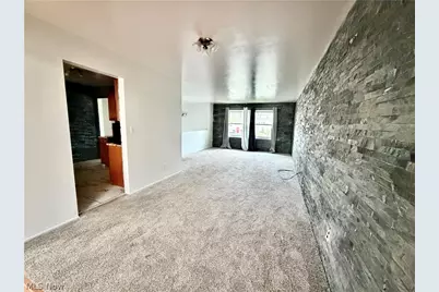 1766 Arthur Drive NW, Warren, OH 44485 - Photo 4