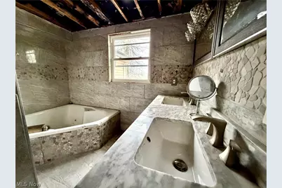 1766 Arthur Drive NW, Warren, OH 44485 - Photo 18