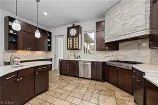 2240 Sunrise Oval, Medina, OH 44256 - Photo 12