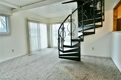 3702 Hightree Avenue SE, Warren, OH 44484 - Photo 22