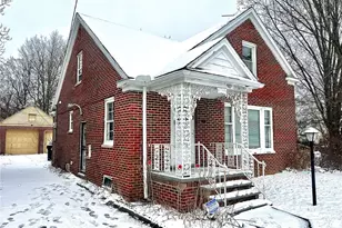 3736 Martin Luther King Jr Dr, Loveland, OH 44105 - Photo 2