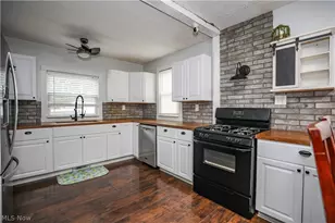 2721 Meadow Dr, Akron, OH 44312 - Photo 8