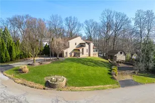 5124 Beachview Cir NW, Canton, OH 44708 - Photo 1