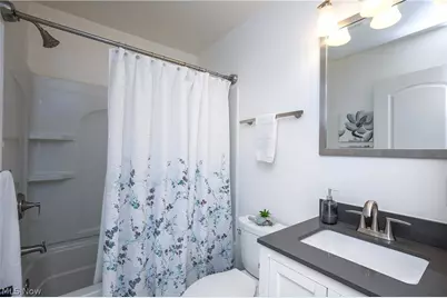 5124 Beachview Circle NW, Canton, OH 44708 - Photo 22