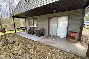 2239 Maple Dr SW, Carrollton, OH 44615 - Photo 16