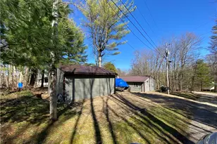 2239 Maple Dr SW, Carrollton, OH 44615 - Photo 2