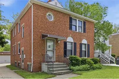 2261 Warren Road, Oakwood, OH 44107 - Photo 2