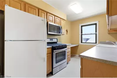 2261 Warren Road, Oakwood, OH 44107 - Photo 16