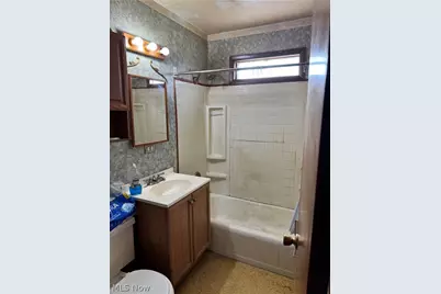 30102 Mildred Drive, Willowick, OH 44095 - Photo 8