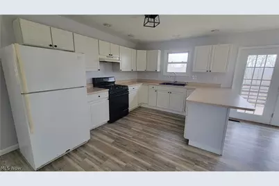 105 Woodcrest Lane, Marietta, OH 45750 - Photo 4