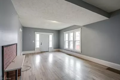 821 19th Street NW, Canton, OH 44709 - Photo 6