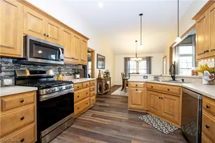 4095 Stone Creek Dr, Wooster, OH 44691 - Photo 8