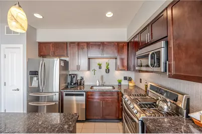 1237 Washington Avenue #1211, Loveland, OH 44113 - Photo 2