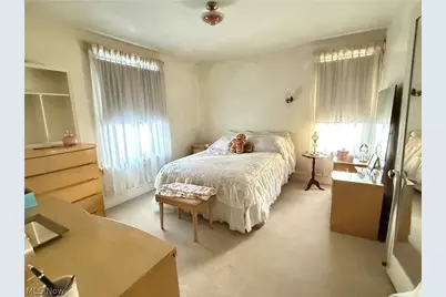 717 Woodlawn Road, Steubenville, OH 43952 - Photo 16