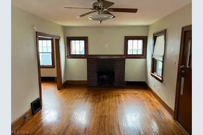 368 E Ido Avenue, Akron, OH 44301 - Photo 6