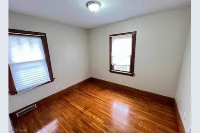 368 E Ido Avenue, Akron, OH 44301 - Photo 14