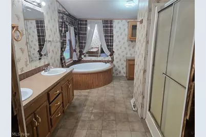 1389 Old Kyle Road, Dorset, OH 44032 - Photo 12