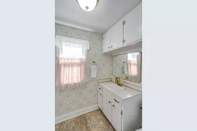 1216 W Market Street, Orrville, OH 44667 - Photo 12