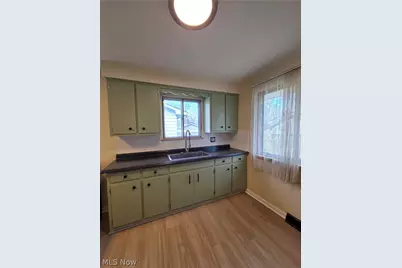 5933 Decker Road, North Olmsted, OH 44070 - Photo 6