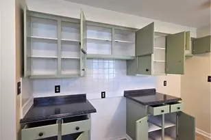 5933 Decker Rd, North Olmsted, OH 44070 - Photo 4