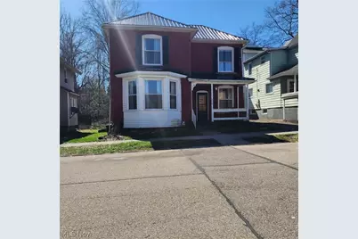 804 Gomber Avenue, Cambridge, OH 43725 - Photo 2