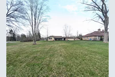 10769 Akins Road, North Royalton, OH 44133 - Photo 6