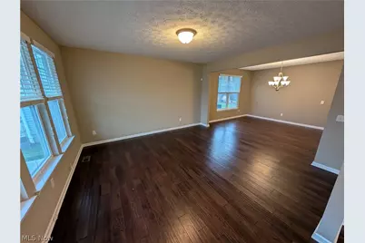 32815 Rebecca Lane, Avon Lake, OH 44012 - Photo 4