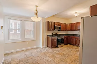 14915 Clifton Boulevard, Oakwood, OH 44107 - Photo 12