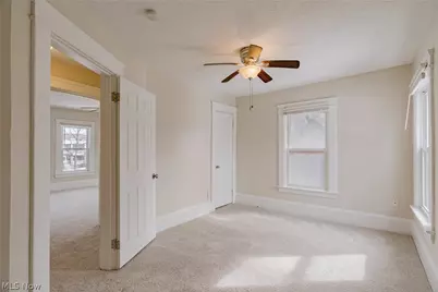 14915 Clifton Boulevard, Oakwood, OH 44107 - Photo 22
