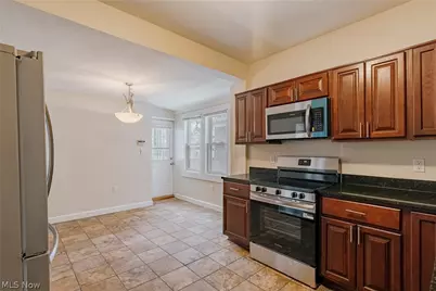 14915 Clifton Boulevard, Oakwood, OH 44107 - Photo 8