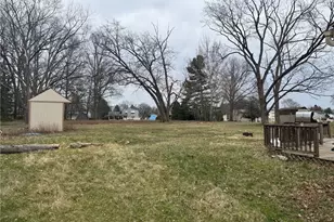 3045 Evelyn Rd, Youngstown, OH 44511 - Photo 4