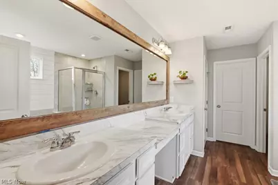 1812 Cobham Lane, Wadsworth, OH 44281 - Photo 24