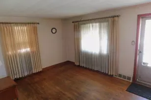 12705 Crossburn Ave, Loveland, OH 44135 - Photo 6