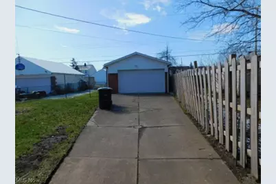 12705 Crossburn Avenue, Loveland, OH 44135 - Photo 22