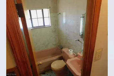 12705 Crossburn Avenue, Loveland, OH 44135 - Photo 14