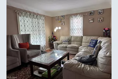 1753 Temple Avenue, Mayfield Heights, OH 44124 - Photo 4