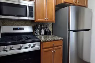 1753 Temple Ave, Mayfield Heights, OH 44124 - Photo 8