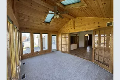 733 Austin Drive, Barberton, OH 44203 - Photo 20